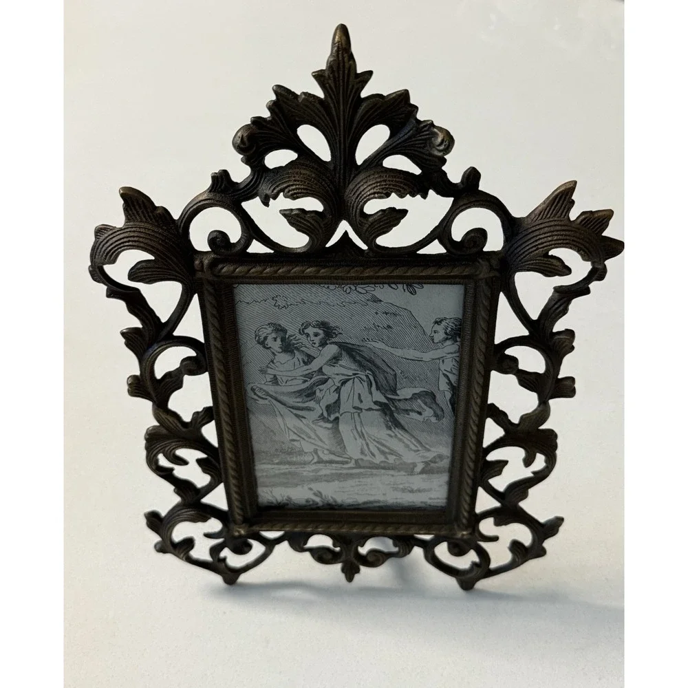 Antique Victorian Ornate Tabletop Easel Picture Frame Cast Brass Metal 4 X 6‎